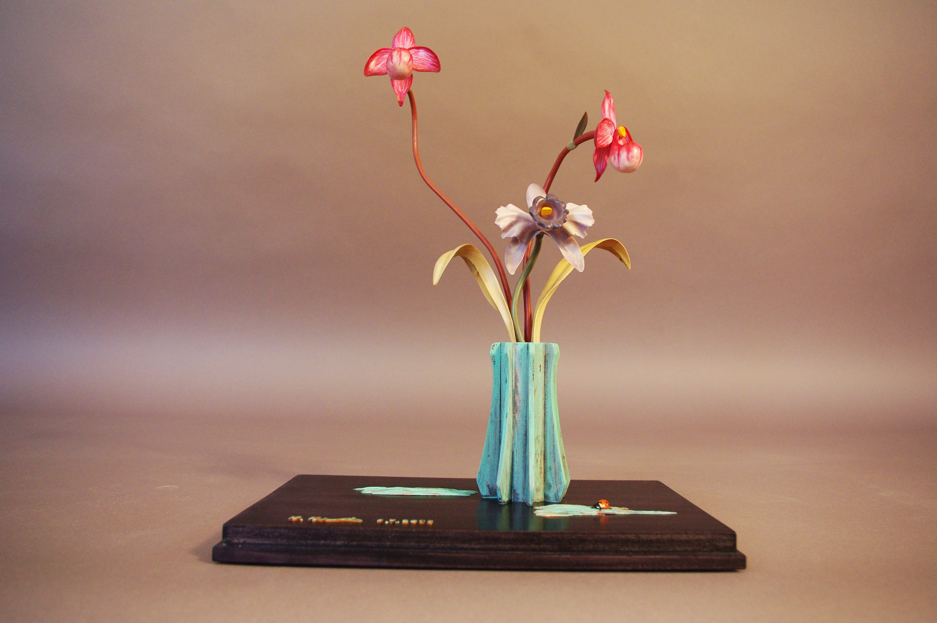 Orchid & Daffodil Sculpture